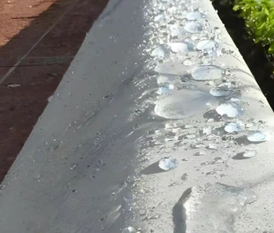 布拖硅烷浸渍涂料在混凝土保护中的应用