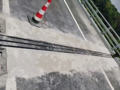 布拖伸缩缝更换后浇筑材料快速结构修补料速砼的产品特点及施工流程​